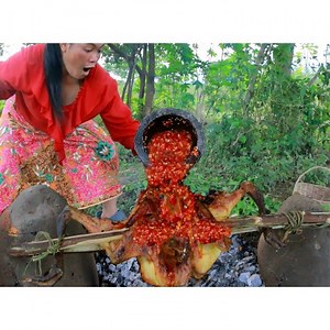 1.6K views · 24 reactions | Cook and eat- women grilled chicken recipe- eating delicious - Favorite Food Chef's Village | JustCam | Facebook