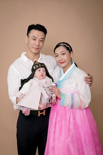 Jimin is half Korean & Thai | AJ Family