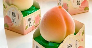 This peach ice cream is going viral and here's where to get it in Toronto