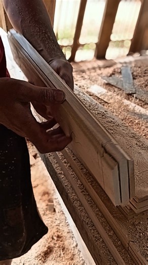 The technique uses a small trimer machine to use hard wood #tips #trick #woodworking #carpenter #fblifestyle #fyp | Apandi