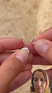 425K views · 5.8K reactions | "Cómo poner un dije pequeño en una cadena con broche grande  #TrucoGenial #TipDeJoyería" | Nohemy Portillo | Facebook