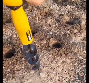 Cordless Electric Post Hole Digger, Earth Auger Hole Digger, Electric Hole Digging Machine with 11''x3'' Drill Bit, Auger Post Hole Digger for Fence, Farmland and Garden