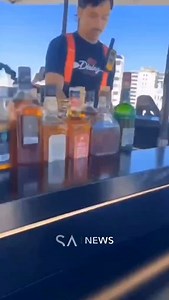 #SANoticias Uno de los cables estabilizadores del FlyDining colgante se rompió a más de 30 metros en Puerto Rico. | SomosArandas.com