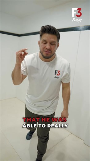 Chase Hooper NASTY Armbar 😳👀 “The Dream” managed to execute a slick back take before securing his third consecutive submission victory this past weekend at #UFC310 🔥 This video is brought to you by F3 Energy It’s not just energy. It’s fuel. UNTIL I’M FINISHED! #UFC #MMA #ChaseHooper | Henry Cejudo