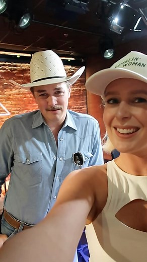 Can anyone help #ZachTop out with golf lessons??  | Seattle Wolf | Facebook