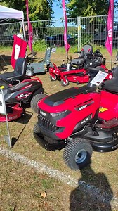 Vi er total klar til at fremvise alle. Vores lækre maskiner på have Landskabs messen på Ledreborg Slot | TL Outdoor aps