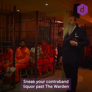 Drink cocktails in prison cells at this BYOB bar 🔒🍺 | DesignMyNight.com