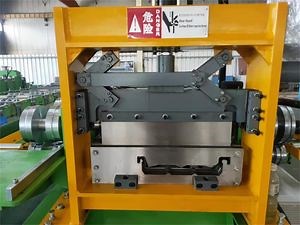 [Hot Item] Yx65-400-425 Standing Seam Roofing Rolling Machinery Snap Lock Roof Panel Roll Forming Machine