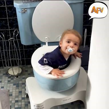 You're doing it wrong. 🤣🤣🤣 | America's Funniest Home Videos