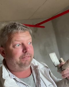 Så er vi igang igen,,, har lige fået skrevet med klienterne så nu lidt arbejde .. #homebyaldahl #rigtiglivsstil #vvs #alfix #bulcher #starkgive @home.by.aldahl | Lindy Aldahl