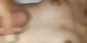 Dibantuin Coli Ama Cewek Indonesia 6mnt