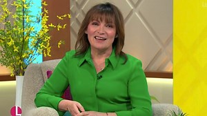 LORRAINE KELLY APOLOGISES FOR BIZARRE KSI INTERVIEW