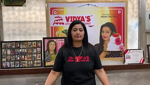 22K views · 508 reactions | Basic to advance whip cream master cake class. Live online class Date 8th may Timing 11.30 to 6.30 Notes and certificate will be given. All above cakes will be taught. What’s up on 9699833833 or 9144012345. | Vidya's kitchen yummy cakes | Facebook