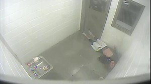 Gwinnett County jail staff accused of ignoring seizure advice in death of inmate