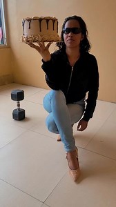 We got the cake and the pose 😚 #cake #viral #trend #nickiminaj #challenge | Melody Treats Catering Company