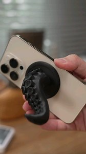 75K views · 1.3K reactions | Take a look at this super cool octopus-footed magnetic holder for mobile phones! It can not only fix the mobile phone, but also is very fashionable! #octopusholder #Magnetic Suction Stand #Technology Trend | Tech way | Facebook