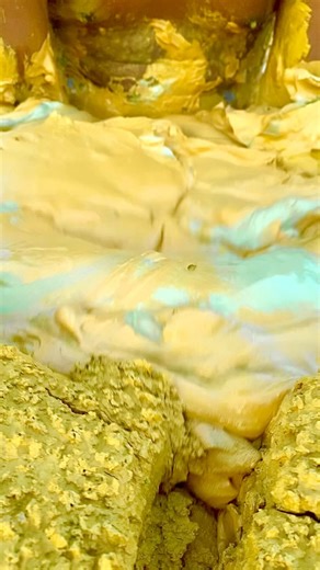 A farmer was shocked by the discovery of gold extracted from mud lava in the middle of a rice field #goldenretrieverf #goldhunter #golddigging #GolSpektakuler #gold #goldjewelry #goldprospecting #goldenhour #marathon | Uswandi Golddigging