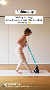 Multitasking 😃 working on strong shoulders, arms and back while stretching hamstrings 😉 #nogymnoproblem #workoutroutine #workoutideas #workoutinspiration #workoutinspo #strongarms #strongshoulders #upperbodyworkout #resistancebands #resistancetraining #resistancebandsworkout #functionalpilates #functionaltraining #functionalfitness | Pilates by Agi