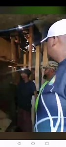 Nonsense Imagine we enter the yard of this resident of Kliptown and start construction an outside toilet. We will construct houses for the people of Kliptown. Zero houses has been constructed for them for decades, we will not fail them. | Gayton Mckenzie