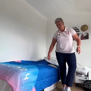 Anita Włodarczyk pokazała na czym śpi na igrzyskach 😲 Aż się wierzyć nie chce 🤯 #dziejesie #videonews | Goniec.pl
