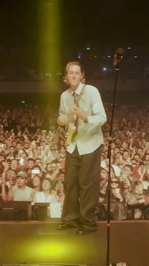 1.8K views · 23 reactions | #Coachella 音樂節 精彩表演回顧爐 #復古新浪潮 澳洲獨立流行樂團 Parcels 去年來台精彩表演迴響滿滿 今年帶著最新單曲”Safeandsound” 登上年度音樂盛事 Coachella 音樂節！ 官方釋出現場完整版紀錄一起看朗 — #Parcels #Safeandsound | 環球音樂 西洋 | Facebook