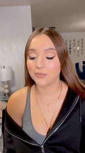 Neutral & Natural Cutcrease 🤎 •Bookings & Prices Email Only “NO” Dms Please. ➡️penyobeso01@icloud.com⬅️ •Para precios e información mándame un correo electrónico. ➡️penyobeso01@icloud.com . . #azmua #wakeupandmakeup #makeuptrends #reels #viral #trending #makeup #makeuptutorial #tiktok #makeupartist #reelsinstagram #fyp #beauty #sedonawedding #scottsdale #makeupideas #scottsdalemakeupartist #makeuptransformation #phoenixmakeupartist #reelsvideo #muasupport #viral #maquillaje #reelsvideo #reel