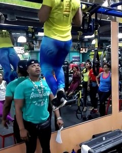 8.8K views · 340 reactions | ¡Arriba las chicas! | Pro Sports Club | Facebook