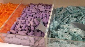 Sweet, salty & sour. 🤔Grab a scoop and take your pick. 💜#sockerbitnyc #swedishcandy | Sockerbit sweet & swedish