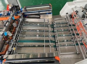 [Hot Item] Silk Screen Printing Machine for Heat Transfer Pet Film Paper PVC panel Adhesive Sticker for Tshirt Printer Printing Machine