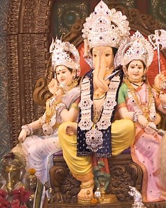 Times Music Spiritual presents 'Moraya Vinayaka', New Ganesh Song of 2024 sung by Aarya Ambekar on occasion of Ganesh Chaturthi Special 2024. Audio Credits:- Moraya Vinayaka Singer : Aarya Ambekar Lyrics : Guru Thakur Music Composer : Ankush Boradkar, Mayur Bahulkar Rhythm Arrangments : Sachin Bhangare Rhythm players : Sachin Bhangre, Ratnadeep jamsandekar, Karan kadam, Tushar rankhambe, Shrikant Salve, Mayur Bahulkar Chorus: Ajit Vispute, Chinmay Jog, Asavari Godbole, Manasi Dixit Lead Vocals r