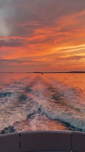 3.1K views · 261 reactions | We've yet to encounter a Hilton Head Island sunset that hasn't left us in awe  ✨ IG: smallgirlwanders | Visit Hilton Head | Facebook