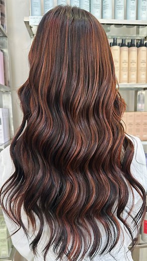 Copper Light Blonde goodness 🔥🔥🔥 Hair by Ms. @arlyn_piandre of Piandré BGC ✨ Book your appointments at Piandré BGC today! 😘 📍Two Parkade, Lane P corner 7th Avenue 📞 (0998) 560-7430 ☎️ (02) 8-818-8118 / 8-519-9962 💻 piandre.com/book . . . . . . #piandre #piandresalon #salonbgc #piandrehair #lakmeph #lakmephilippines #lakmecolour #lakmeph #haircolor #piandrebgc #haircolorinspo #colorexpertph #coloristph #piandrehaircolor #piandrecolor #copperlightblonde | Piandre Salon