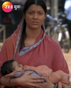 जेव्हा समाजाच्या भीतीपायी आईचं पोटच्या लेकीला सारते दूर.. हा हृदयद्रावक प्रसंग आवडल्यास इतरांसोबत नक्की शेअर करा. #ZeeYuva #MeeSindhutaiSapkal #SindhutaiSapkal #MovieScene | Zee Yuva