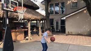 Practicando Antes De Mi Juego De BasketBall 🏀 | Christopher Ayala
