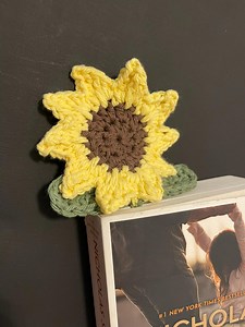 Handmade Crochet Sunflower Bookmark - Etsy