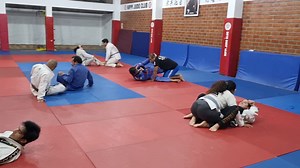Lunes 9pm Jiu Jitsu Class 🥋☝🏾 BJJPERU LOTUS CLUB Sede Pueblo libre | MAC - Martial Arts Center