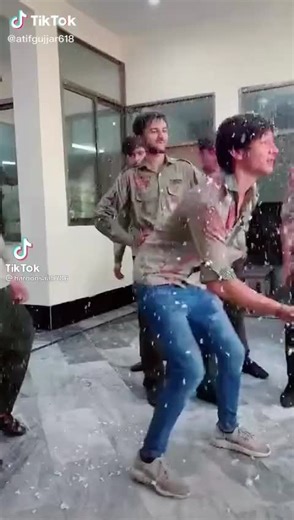 eeeeeeeer64 στο TikTok