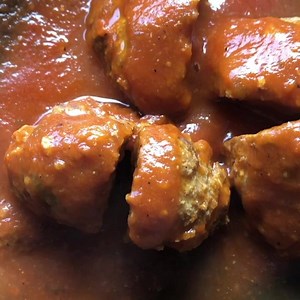 27K views · 1K reactions | Simple Beef Meatballs (makes about 20)...
