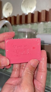 5.3K views · 47 reactions | Ito yong sabon na hindi mamahalin pero kayang alisin ang dark spots at pimples mo.. You Glow Babe Main #beautywhitesoap #youglowbabe #youglowbabebeautywhite | Mommy Inday | Facebook