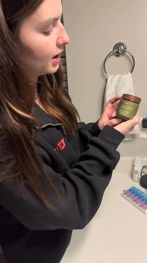 fill my pills w me 👏🏼 #StrokeSurvivor #fyp #pills #strokemedicine #HuluChippendalesDance #relatable #medicine #medication #medical #strokesurvivor #strokeawareness #stroke | Ornate Girl