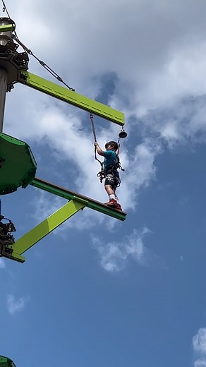 TODAY is a perfect day to ring the bell 🔔 at the High Ropes Adventure course! The High Ropes Adventure Course offers a new and exciting experience like no other in Hattiesburg. The four-story ropes course is designed for kids and adults alike to enjoy a fun and challenging experience. Open Friday – Sunday during open Zoo hours. Tickets are for 30-minute increments. Patrons must pay regular Zoo admission to access the ropes course. SKY TRAILS | $13 (patrons 48” & up) SKY TYKES | $6 (patrons 48” 