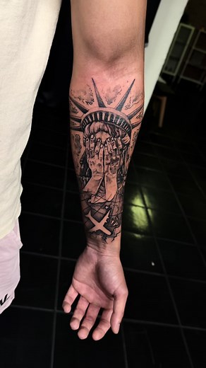 Unique Statue of Liberty Tattoo Designs