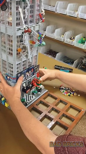 9K views · 53 reactions | Adding Daily Bugle to the layout via hofbuilder #lego #legotiktok #legocity #dailybugle | Bad Bricks | Facebook