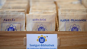 Saatgut-Bibliothek stellt neue Samen für Hobbygärtner bereit