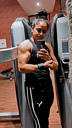 1K views · 172 reactions | Being your best version yourself爛 . . #neerafitness #improveyourself #selfimprovement #beingbest #reelitfeelit #reelkarofeelkaro #trendingreels #reelitfeelit❤️❤️ | Neera Fitness | Facebook