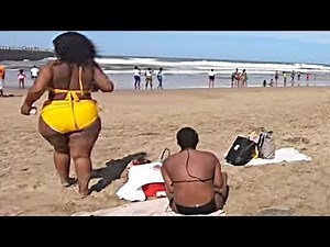 DURBAN BEACHES SUMMER TIME DECEMBER 2022 BEACH WALK (only in SouthAfrica)