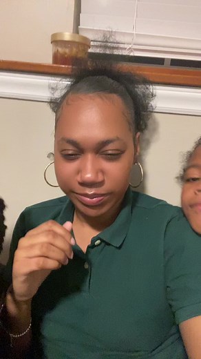 Allison Moore (@allisonmoore0)’s videos with som original - ˢᵗᵃᵗᵘˢ ᵖᵃʳᵃ ᵛᵒᶜᵉ̂