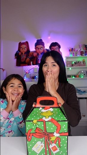 😱This is what we found in the Grinch's Happy Meal! #grinch #happymeal #thegrinch