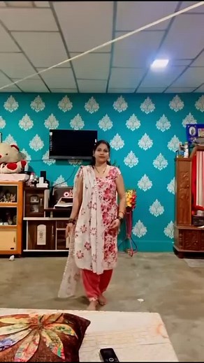 Rasate me bo khadatha #instagram #trendingreels #viralshort | Meeta Raul