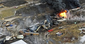 WATCH LIVE: Ohio Gov. Mike DeWine holds press conference after East Palestine train derailment